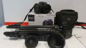 Sony Cyber-shot DSC300 camera - 24mm to 1200 lens