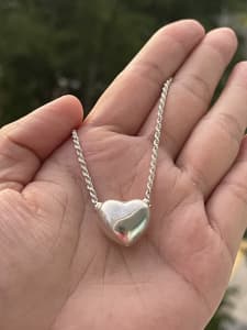Lovely sterling silver floating puffy heart pendant necklace