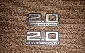 Toyota Cressida 2.0 Super Responsive badges
