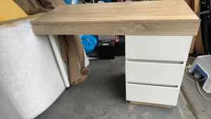 $ good used study desk with 3 drawers