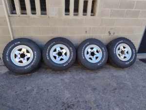 Toyota Landcruiser Aftermarket Alloy Wheels / Tyres 275/70R16