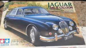 Jaguar Mk.II Saloon - TAMIYA 1:24 scale Plastic Model Car Kit Jag Mk2