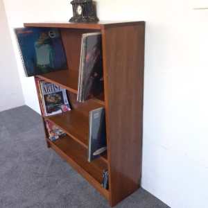 Vintage Retro Oak 3 Tier Bookshelf, Open Bookcase. C1970s.