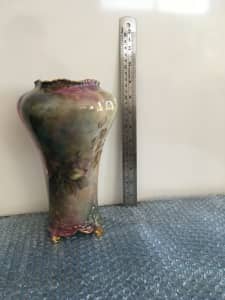 Porcelain Laird Vase (make an offer)