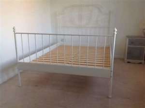 Free double bed frame used / Waterloo NSW 2017