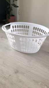 White Anko Laundry Basket In Excellent Condition