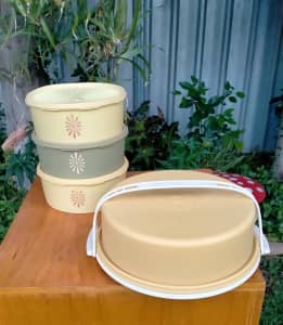 Vintage Tupperware $40 lot