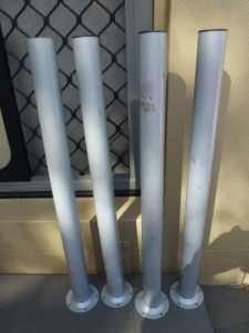 TABLE LEGS _ GREY METAL- IN GOOD COND. ALL for $5