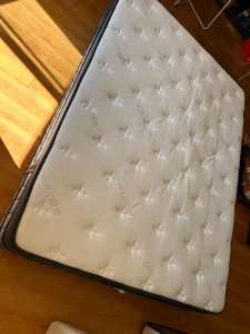 *Delivery available* Queen size pillow top mattress