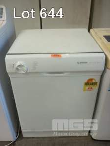 Simpson Selencio 850 Dishwasher white