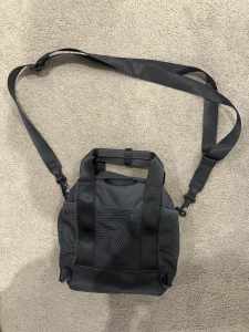 Lululemon Mesh Mini Backpack 7.5L Black $85 firm cash only