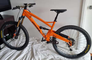 Mountain bike. Orange Five Factory Optioned. As new.