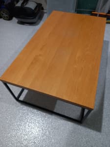 Coffee table timber laminate top