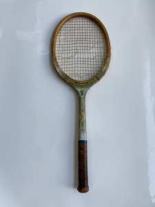 Vintage Tennis Rackets: Ace Your Decor Game