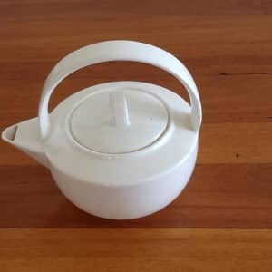 White Fine Bone China Teapot