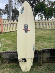 Surfboard Thruster three fin