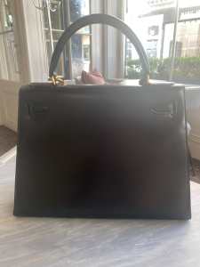 Hermes Kelly Handbag K25 Retourne in Vert Amande (Almond Green), Bags, Gumtree Australia Melbourne City - Melbourne CBD