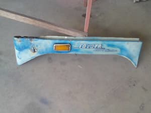 toyota landcruiser 1969 front side panel  40 series with  badge  lens