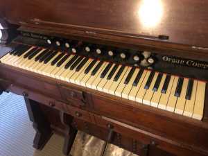 Free - Pump organ (Smith American) - solid wood