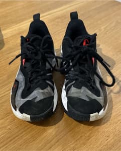 Jordan One Size 4 Youth Basketball Shoes