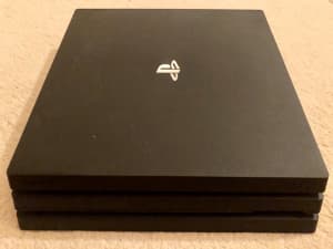 PlayStation 4 Pro including 12 games & 2 controllers