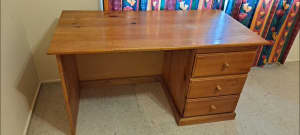 Solid pine desk Dimensions: W1300mm, H720mm, D660mm