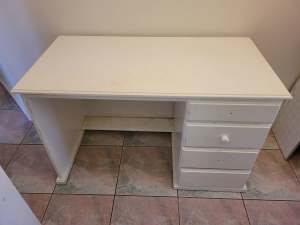 Solid pine white student desk