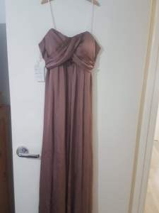 Ball dress/Gown size 12 - New