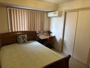 Room for single $220 in Eight Mile Plains