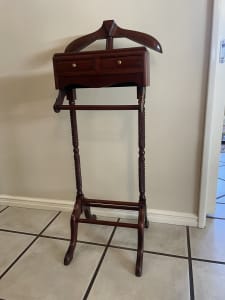 Clothes Valet Stand - 1990s Early Settler