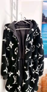 Fashion jacket with hoodies size:10/12