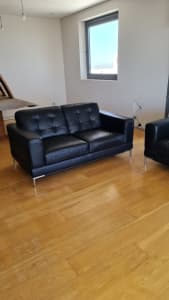 Leather 2 and 3 seater couch.