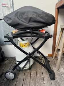 Webber BabyQ, Stand, Cover and Gas bottle