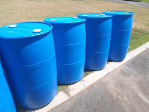 200 liter plastic drums clean as.