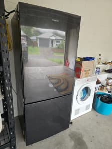 Samsung 427L bottom mount fridge freezer