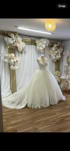 Wedding dress $4000 (negotiable)
