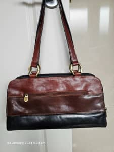 Cellini Tri Colour Genuine Italian Handbag 7 Compartments