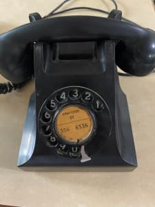 VINTAGE Black Bakelite Rotary DialPMG Telephone
