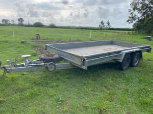 Car trailer with ramps 14x6
