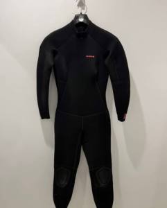 Woman’s wetsuit - 4mm