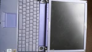 Sony Vaio PCG-52F1 notebook computer laptop for parts