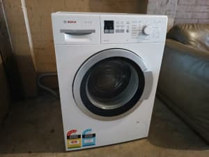 Bosch washing machine 7kg. Very good condition