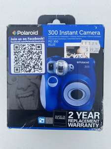 Polaroid 300 Instant Camera With 3 Pack Photo Film