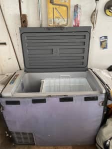 camping fridge for sale gumtree