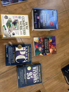 Various computer, PC and windows95 books