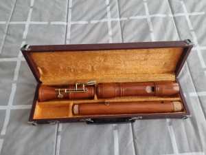 Wood yamaha tenor recorder