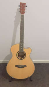 Acoustic Guitar ( brand new) 
