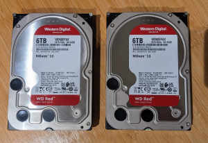 2x Western Digital WD Red 6TB 3.5 SATA NAS Hard Drive WD60EFAX 5400RPM