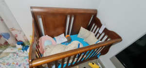 Quality baby cot 