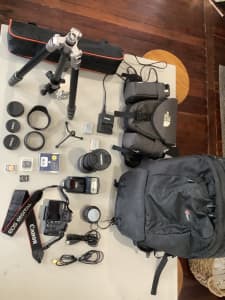 Canon EOS 450D with accessories